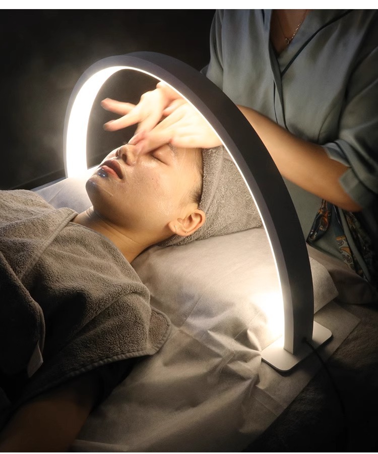 Beauty Makeup Light - โคมไฟเล็บ LED Half Moon Beauty and