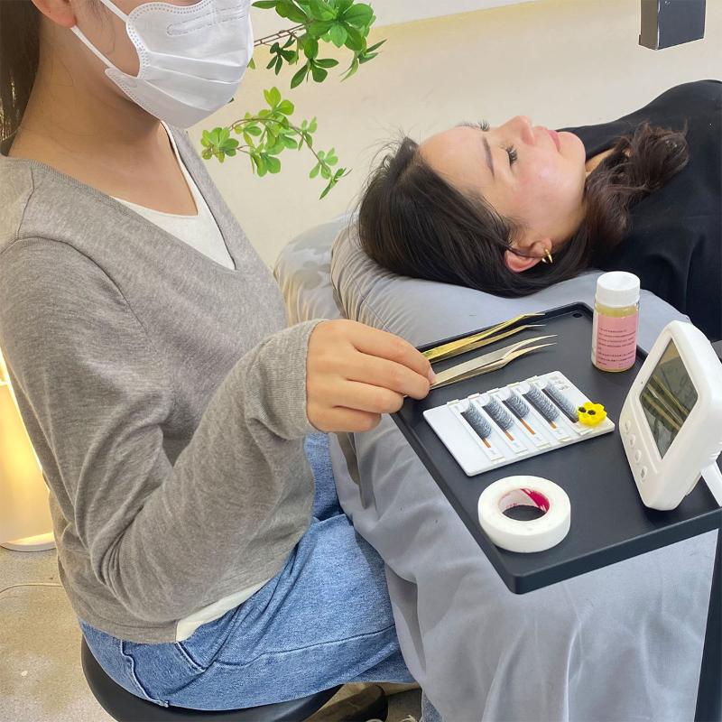 ที่วางถาดขนตาแบบหนีบ 1 ชิ้น พร - Beauty Makeup Light บทวิจารณ์และราคา