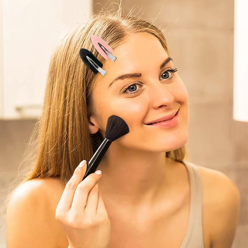 กิ๊บติดผมแบบไม่ทำให้ผมงอ 30 ชิ - Makeup Beauty Set บทวิจารณ์และราคา